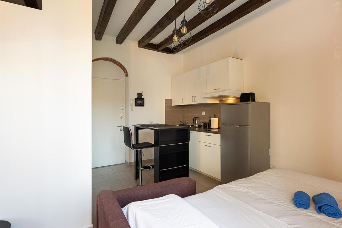 Superb Loft NavigliComfy&Relax Lägenhet Milano Exteriör bild