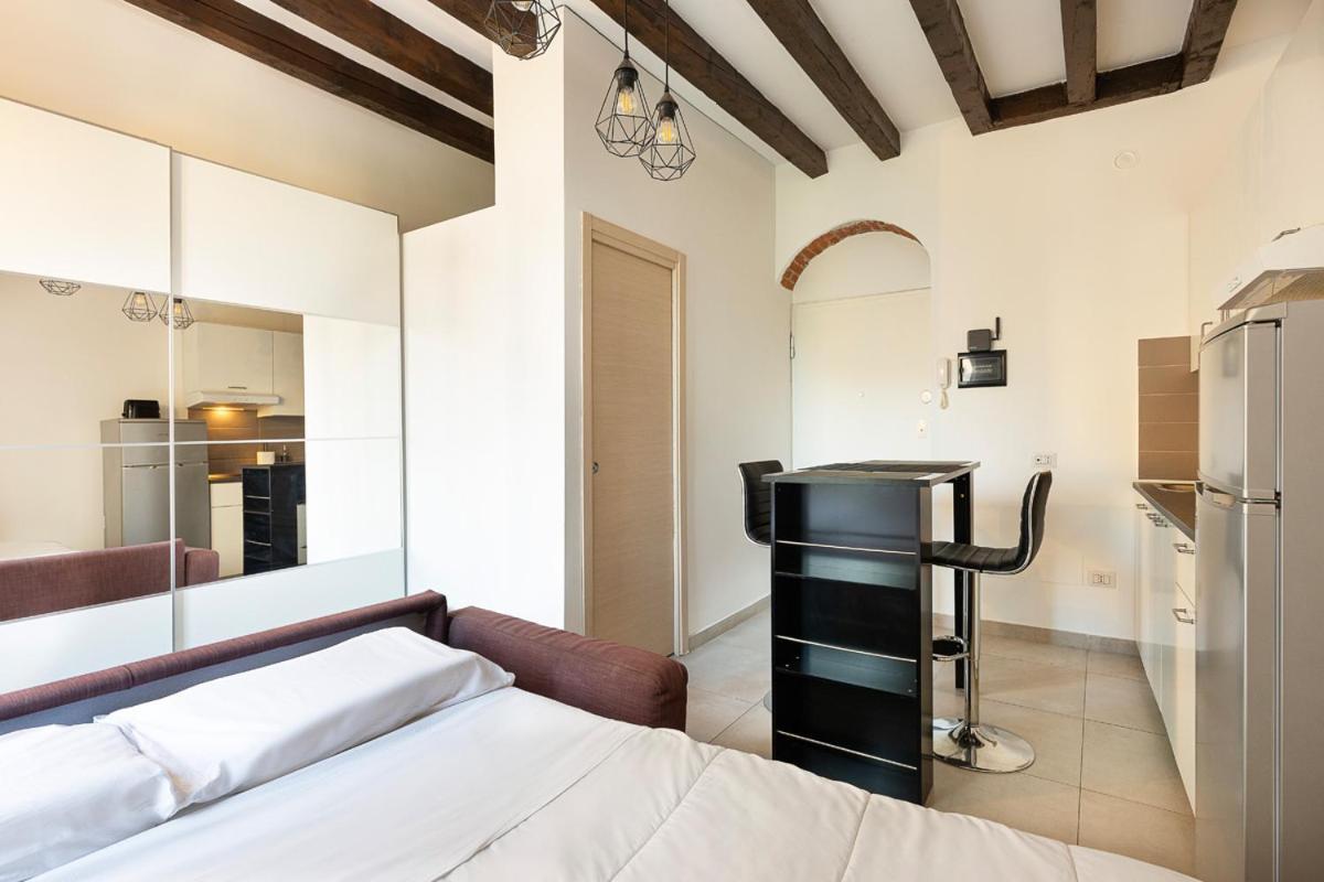 Superb Loft NavigliComfy&Relax Lägenhet Milano Exteriör bild